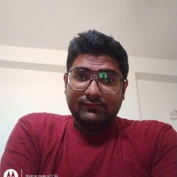 माता-पिता अहमदाबाद: Shaili