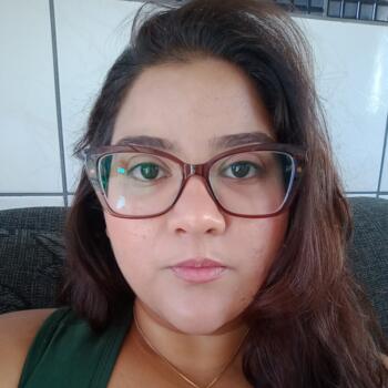 Babysitter in Mangaratiba: Marcelle