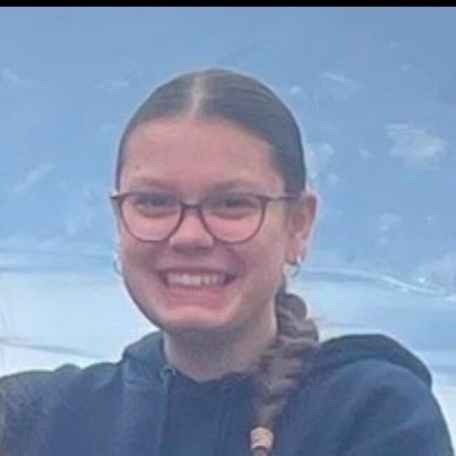 Babysitter in Le Bourget-du-Lac: Cassy