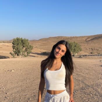 Babysitter in Biella: Sara