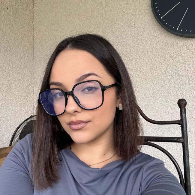 Babysitter in Mandelieu-la-Napoule: Ilona