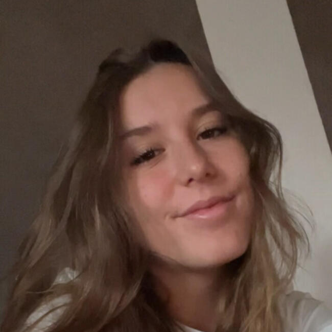 Babysitter in Gondomar: Joana