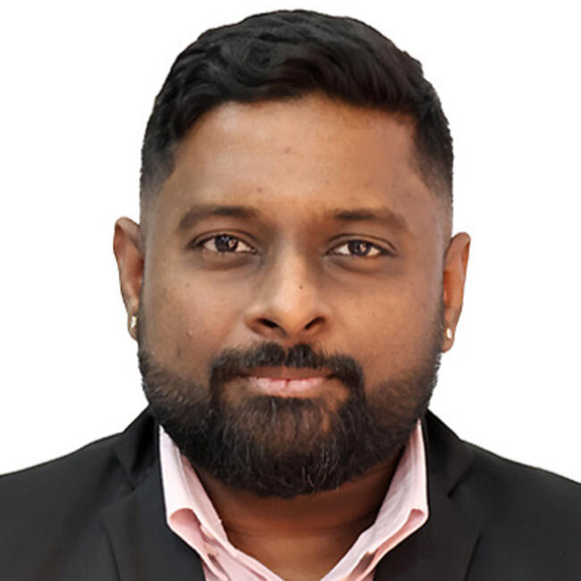 Δουλειά για babysitter στην περιοχή Singapore Island: Sathiaseelan