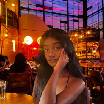 Babysitter in Al Wakrah: Kruithi