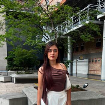 Babysitter in Medellín: Sara