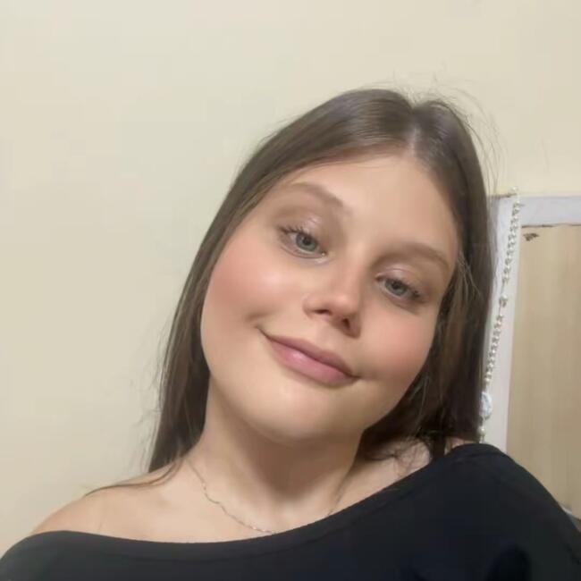 Babá em Goiânia: Maria