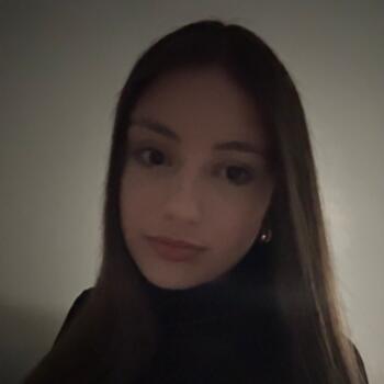 Babysitter La Ferté-Saint-Aubin: Cassie