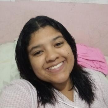 Emprego de babá em Taboão da Serra: emprego de babá Geovanna