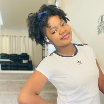 Babysitter in Urbandale (Iowa): Davina