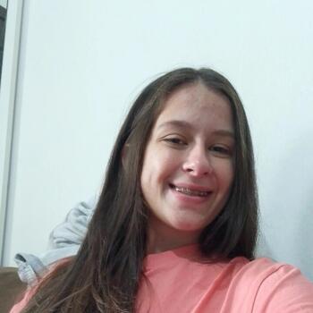 Babysitter in Brusque: Karol Daniele Alessi