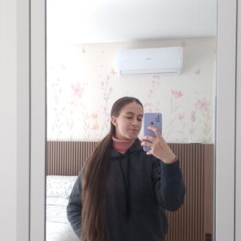 Babá Brusque: Karol Daniele Alessi