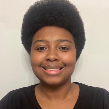 Babysitter in Lizella: Imani