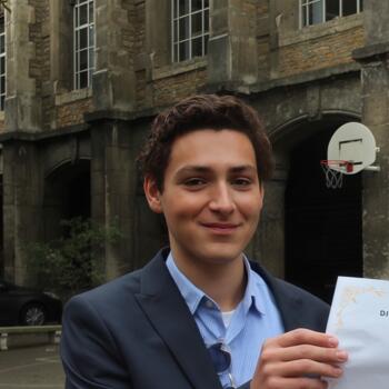 Babysitter in Caluire-et-Cuire: Alexandre