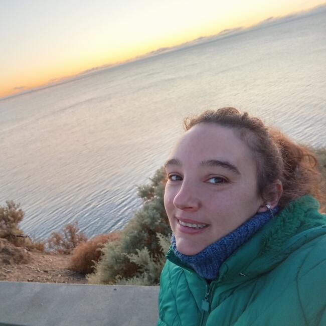 Babysitter in El Talar: Lucia