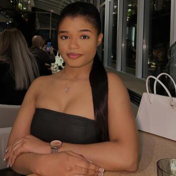 Nanny in La Louvière: Anabel