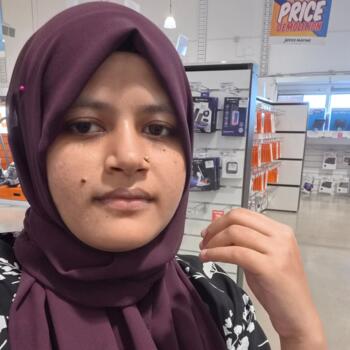 Babysitter in Darwin: Mirjannatul para