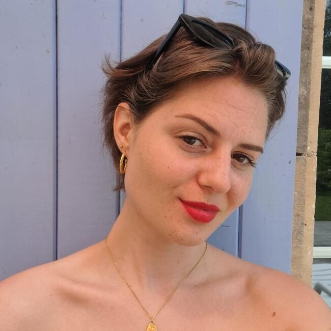 Babysitter in Paillé: Justine