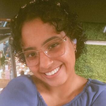 Babysitter in Brasília: Alexssandra Rejane