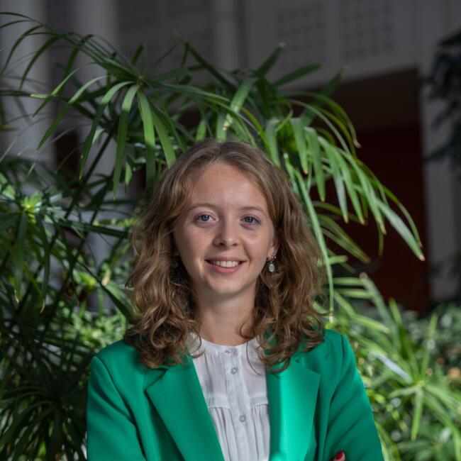 Babysitter in Beauvais: Chloé