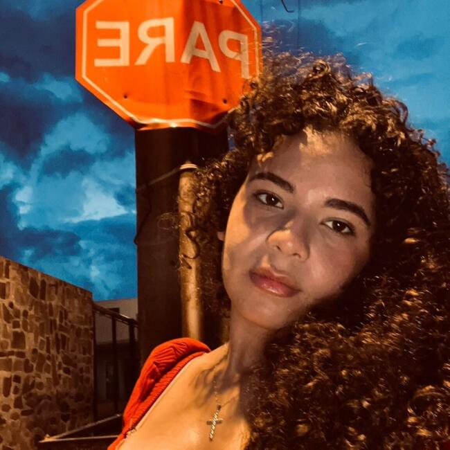 Babysitter in Pedro Juan Caballero: Lara