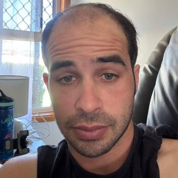 Babysitter in Cessnock: Nick
