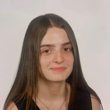 Babysitter in La Garenne-Colombes: Elodie