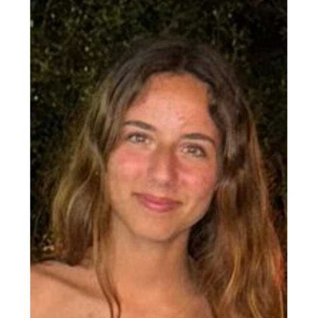 Babysitter in Estoril: Sofia