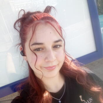 Babysitter in Dunstable: Bianka
