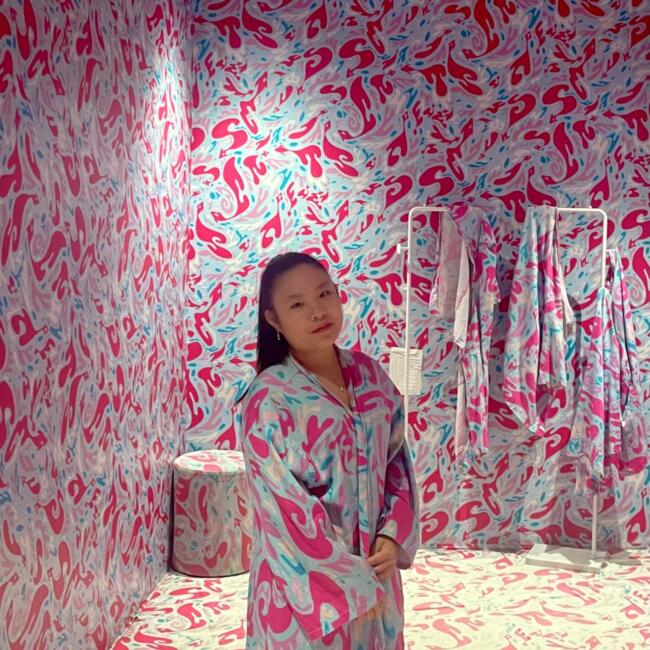 Babysitter in Antibes: Emilie