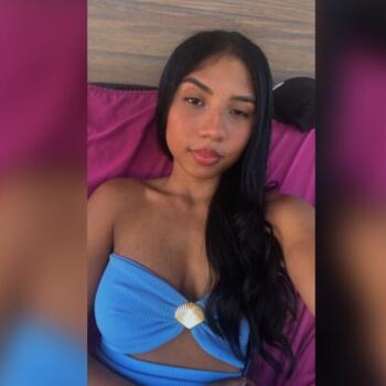 Babá Aparecida de Goiânia: Leidyane