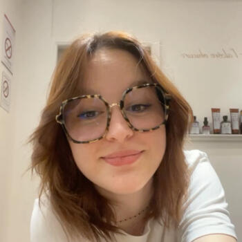 Babysitter in Cannes: Lou