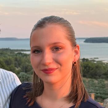 Baby-sitter Velaux: Zara