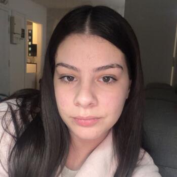 Babysitter in Romainville: Iona