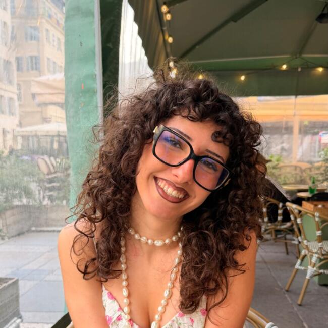 Babysitter in Marseille: Kelia