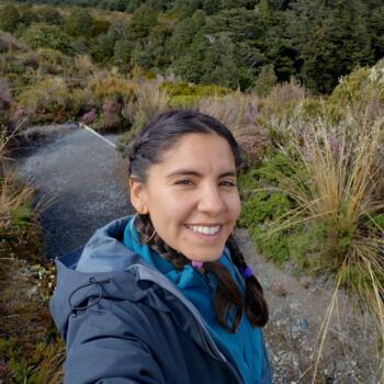 Babysitter in Hastings: Claudia