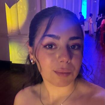 Niñera en Ciudad de la Costa: Romina