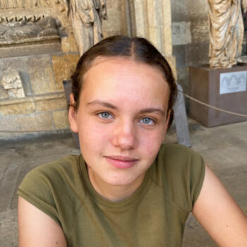 Babysitter in Paris: Héloïse