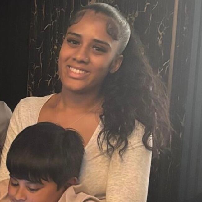 Babysitter in Mitcham: Asia