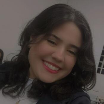 Babysitter in Santa Lúcia (São Paulo): Evelyn