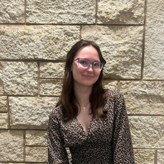 Babysitter in La Crosse: Isabella