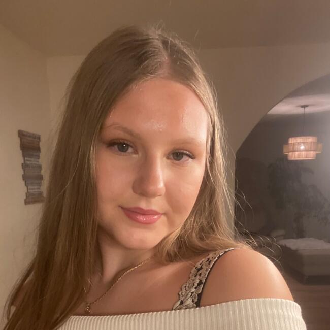 Babysitter in Kempten (Allgäu): Lena