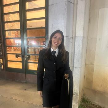 Babysitter em Coimbra: Eva
