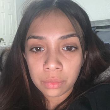 Babysitter in Fort Worth: Jasmine