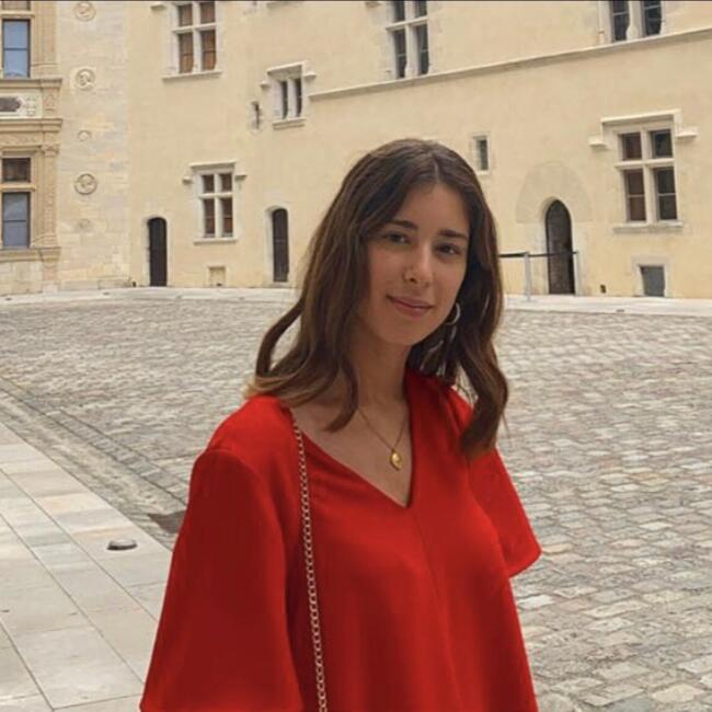 Babysitter in Strasbourg: Selma