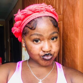 Babysitter in Brakpan: Tania Lillian