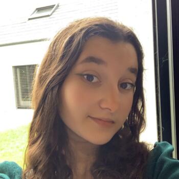 Babysitter in Morlaàs: Lana