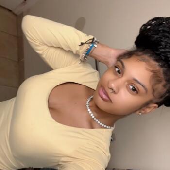 Babysitter in Newark: Taniyah