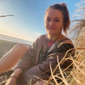 Babysitting job in Greymouth: babysitting job Christiane