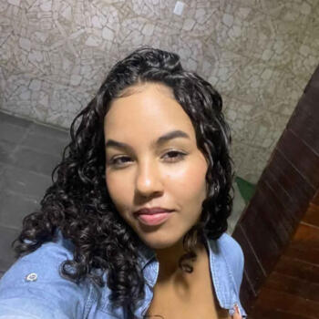 Babysitter in Niterói: Andressa