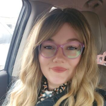 Babysitting job in Huntsville: babysitting job Elizabeth